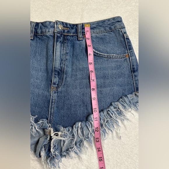 Bundle Summer Topshop Moto KIRI Black and Blue Jean Shorts with Distressed Hem - Picture 8 of 13